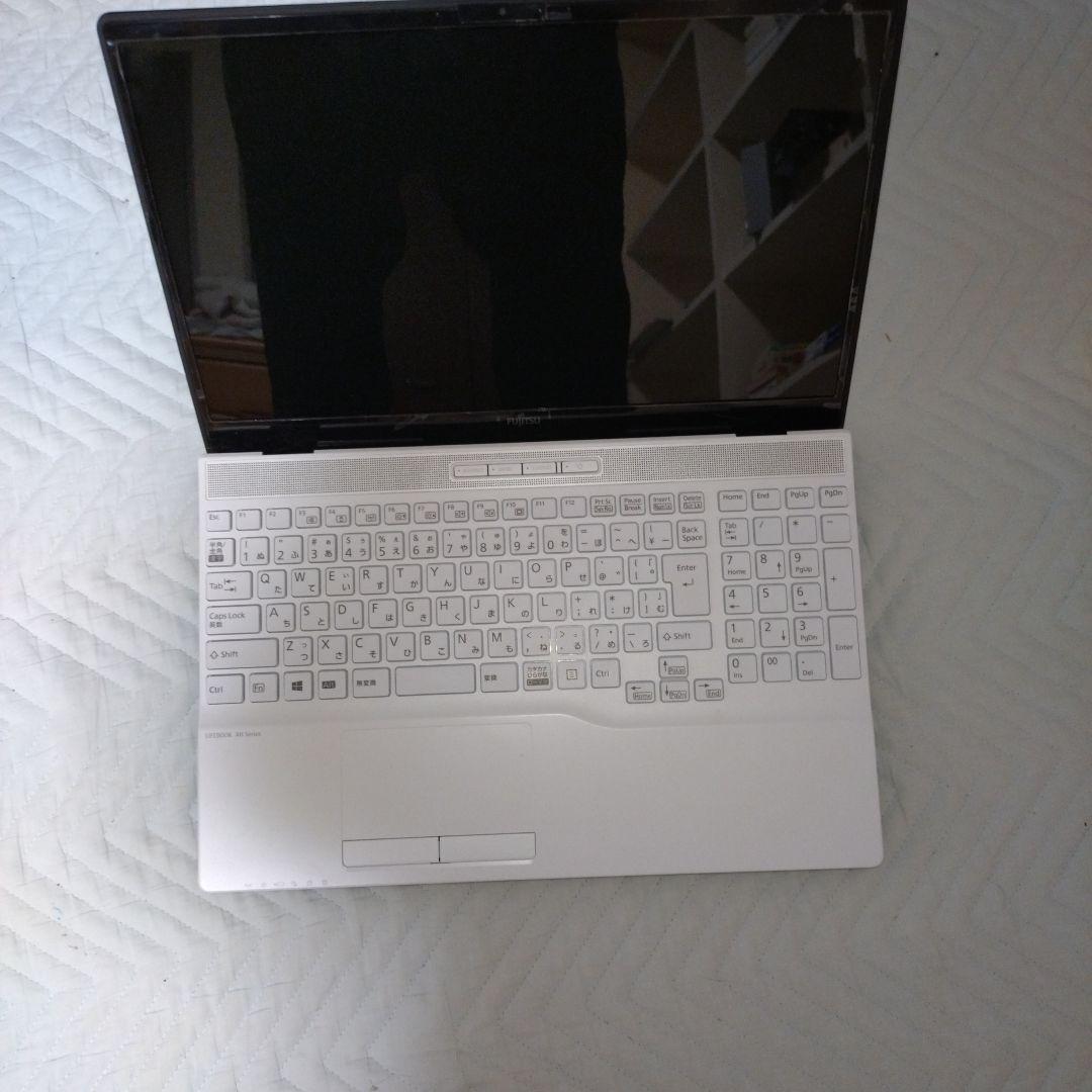 富士通　FMV　ノートパソコン