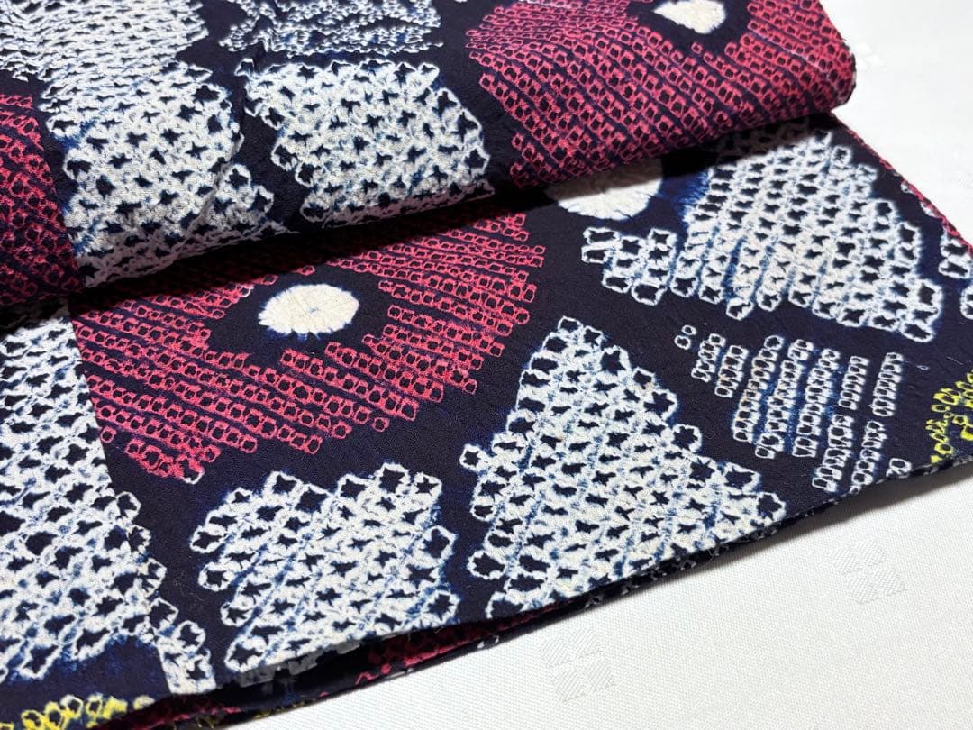 専用　和服　綿100% 花柄模様　有松絞り　浴衣(居敷当て)早い者勝ち