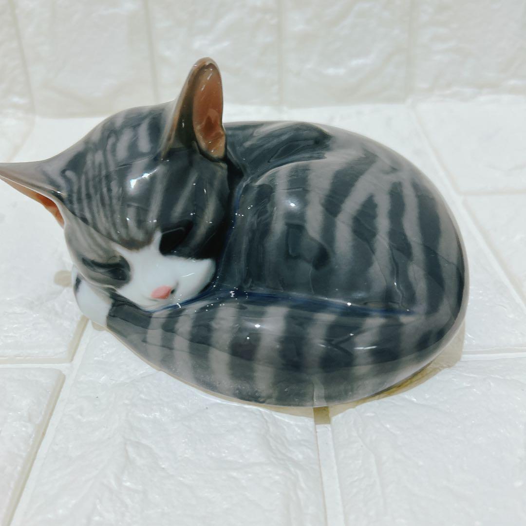 ロイヤルコペンハーゲン　眠り猫　フィギュリン