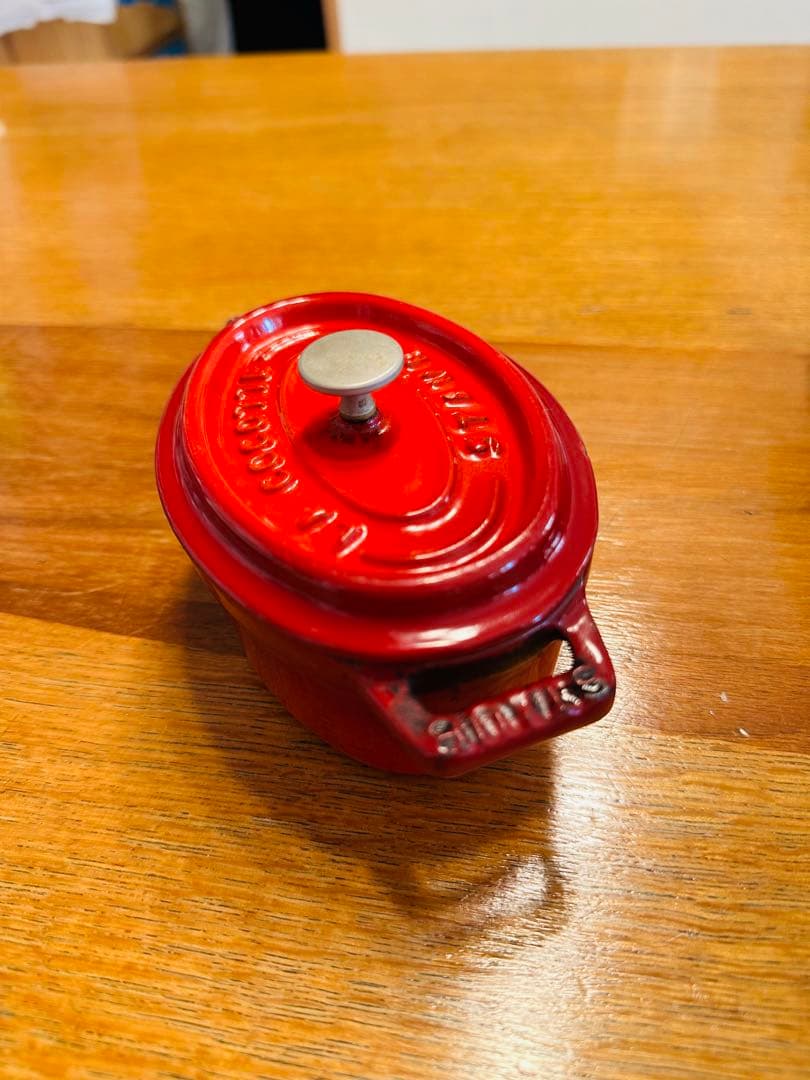 STAUB 11cmCOCOTTE 楕円3色 中古品