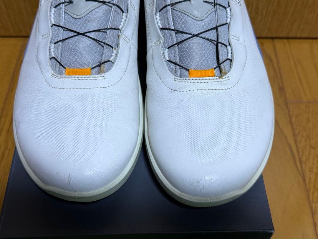 値引き　Ecco ゴルフシューズ BOAシステム ホワイト/ブルー　２６.５cm