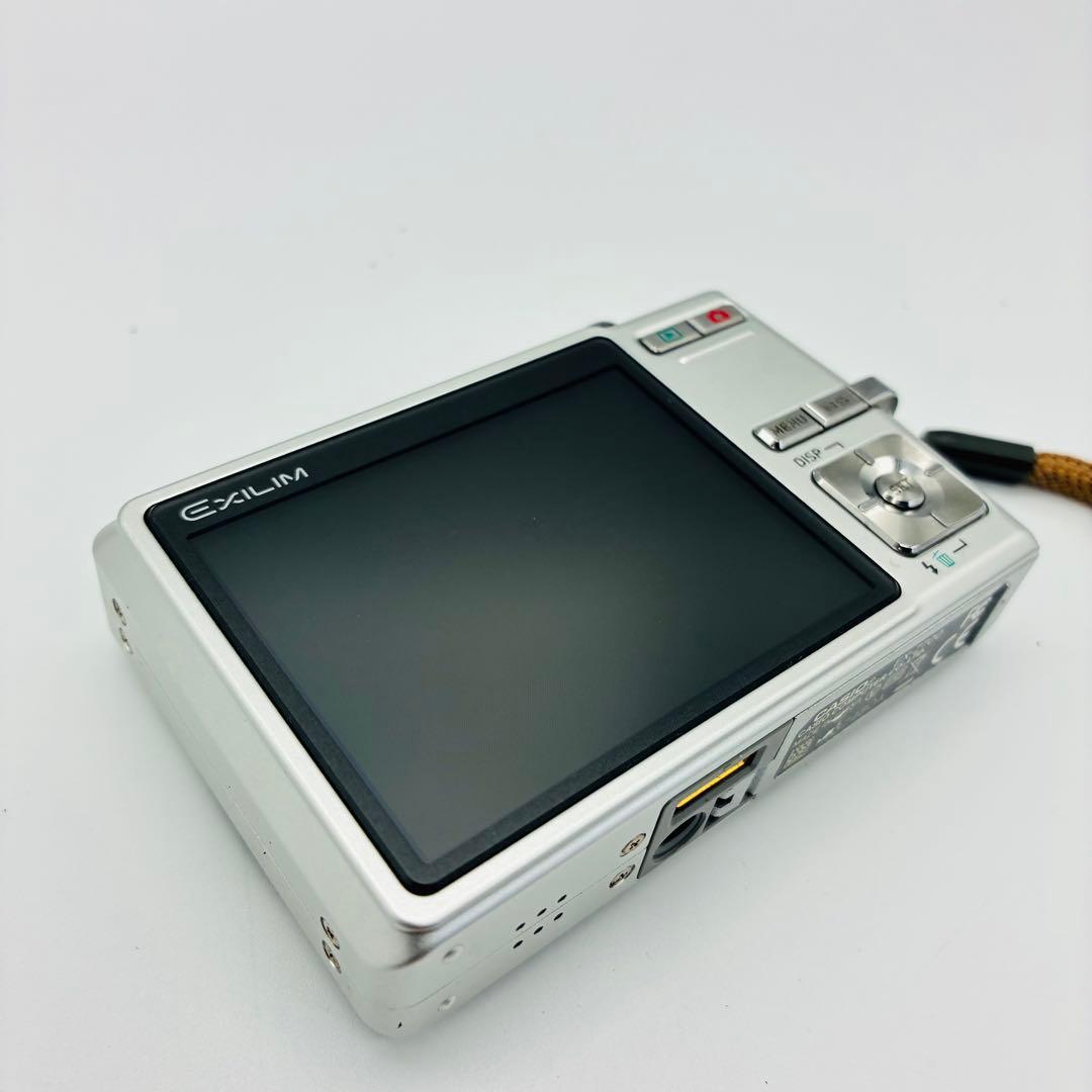 CASIO EXILIM EX-Z700 シルバー カシオ デジカメ 動作確認済