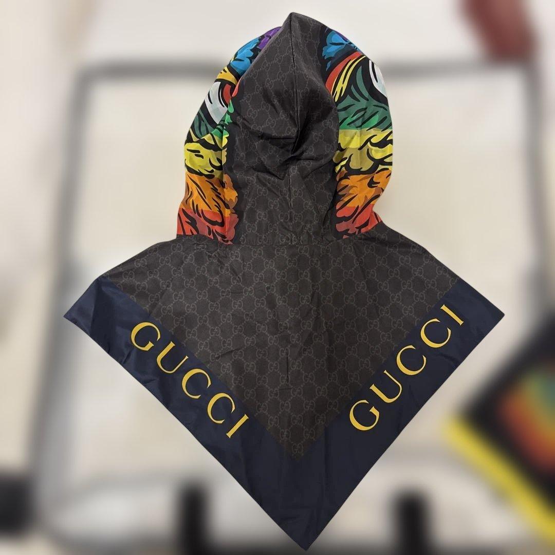 GUCCIフードポンチョM