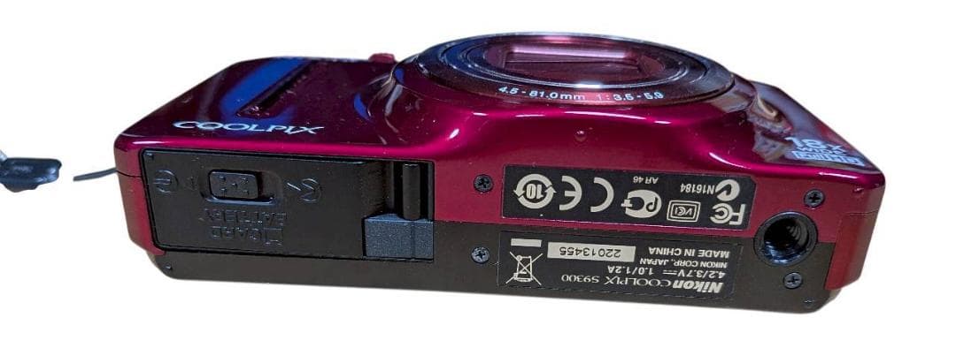 Nikon COOLPIX S9300 レッド ジャンク