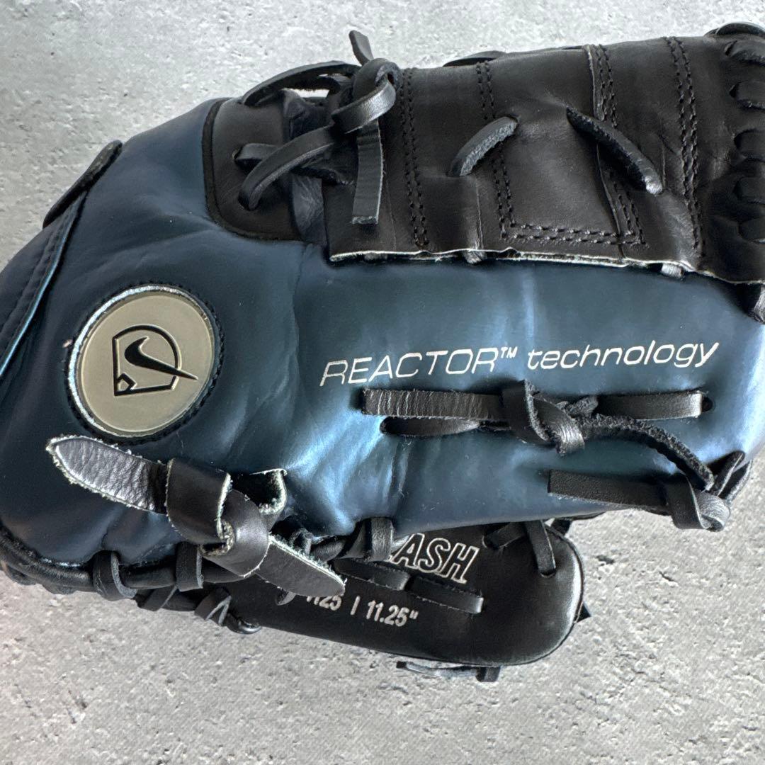 Nike DriFit PRO GOLD FLASHグローブ1125/11.25