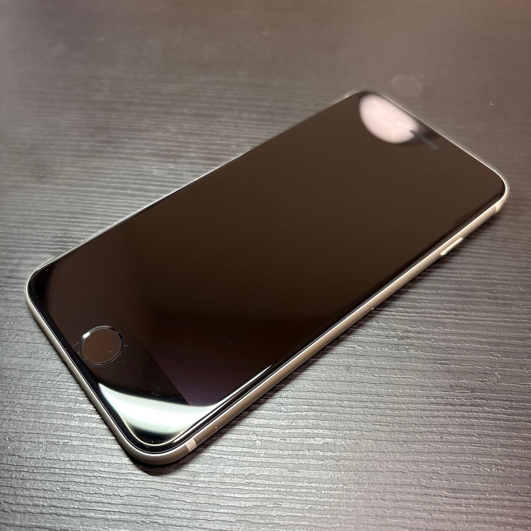 iPhone SE(第3世代) 128GB SIMフリー 美品 バッテリー88%