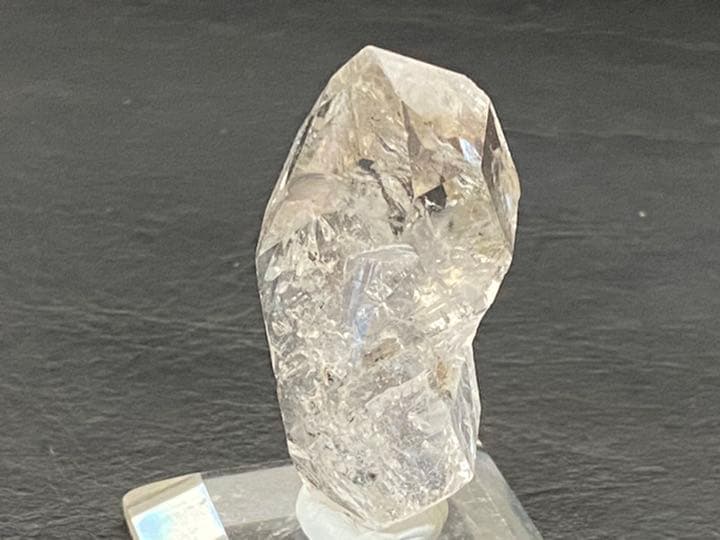 ダイヤモンドクォーツ　ハキマー　  レインボー　28g