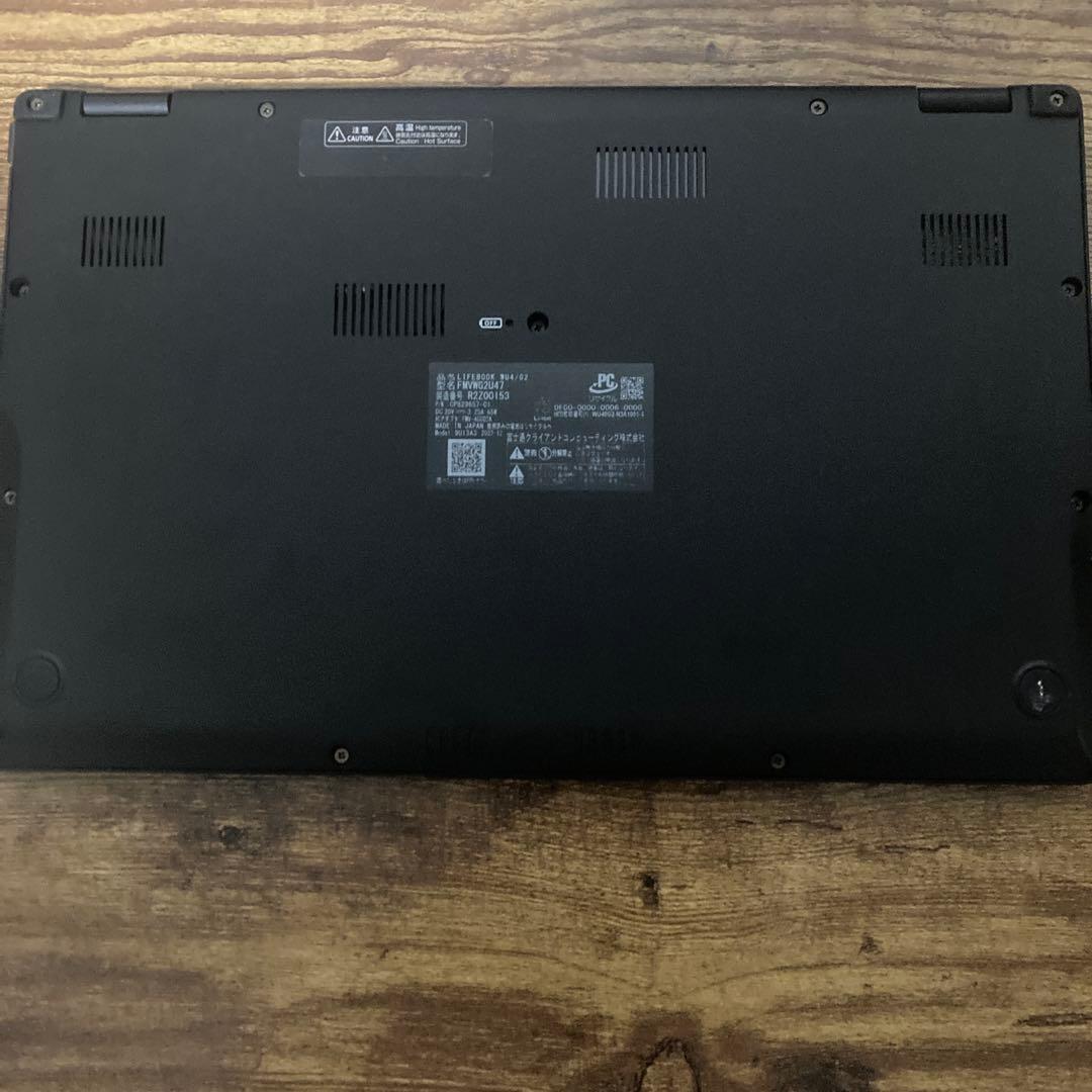 13.3型 FMV Zero WU4/G2 i7 メモリ16GB SSD1TB