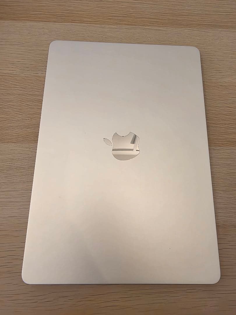 Apple MacBook Air 13.6インチ (M2) 24GB 1TB