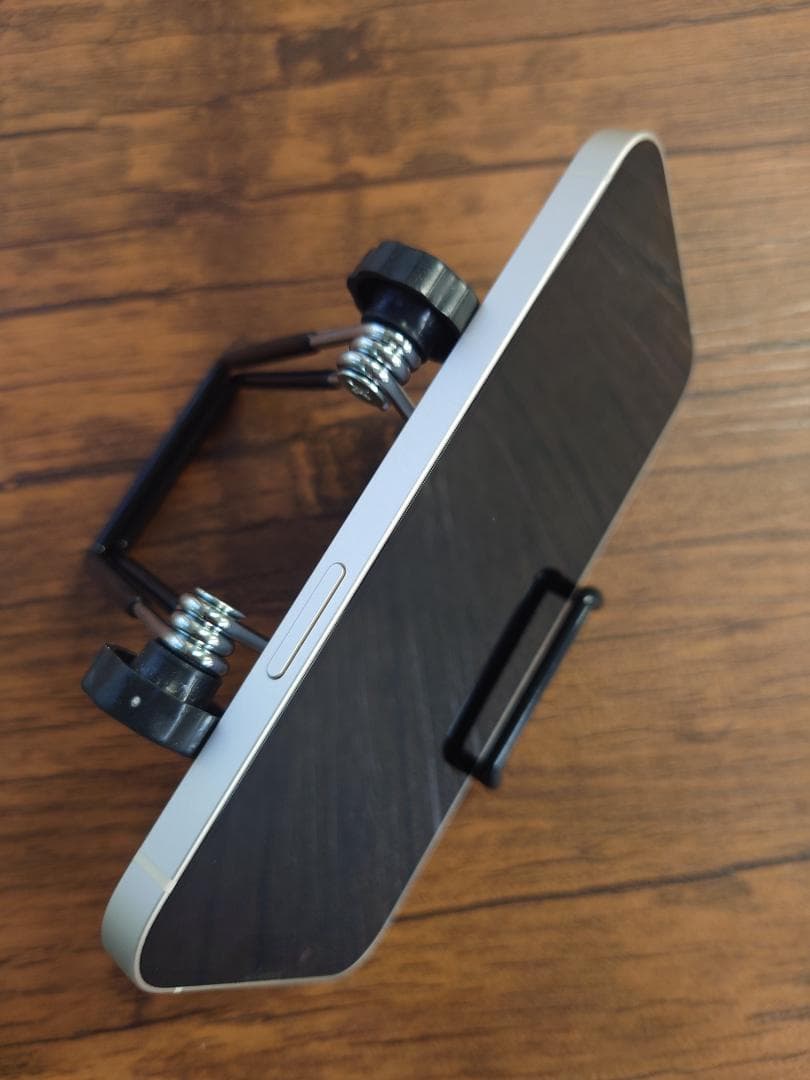 Apple iPhone 13 128GBバッテリー最大容量87％ simフリー