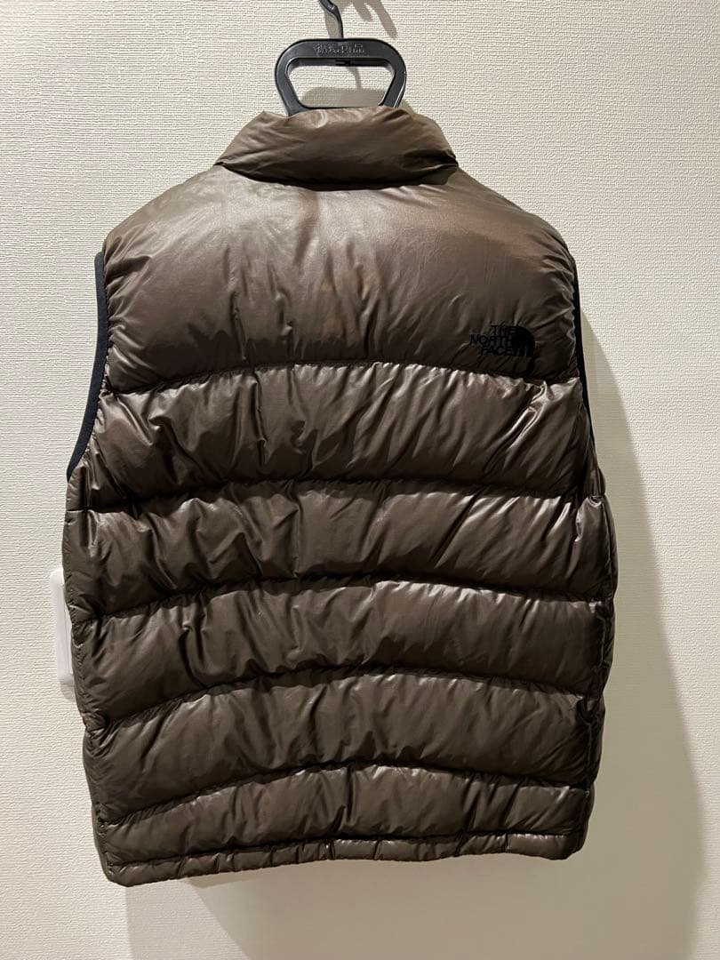 THE NORTH FACE アコンカグアダウンベストM ブラウン
