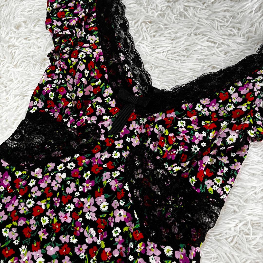 【極美品】D＆G ディーアンドジー　花柄フリルキャミソール　バックジップ