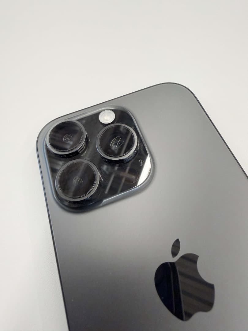 iPhone 16 Pro 256GB SIMフリー 美品 バッテリー100%