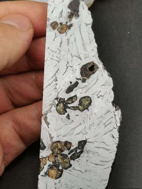 セイムチャン隕石　パラサイト隕石  激安　315g ロシア産