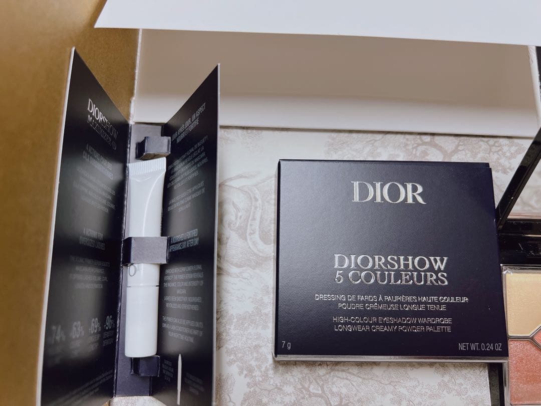 新品　Dior ディオール　サンククルール　743 ローズチュール