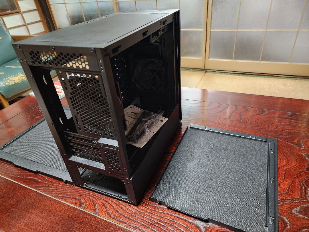 Cooler Master Silencio S400 静音型 PCケース