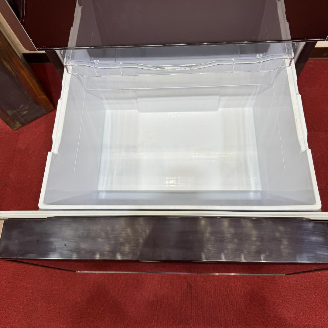 東京23区送料無料　美品日立3ドア冷蔵庫265L　ガラストップ　清掃/除菌済み