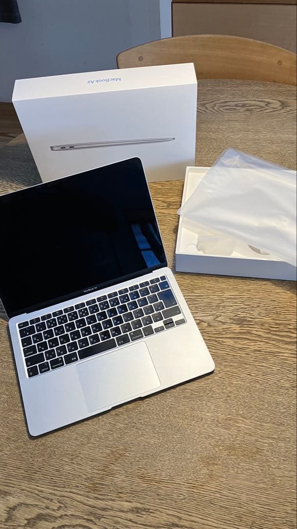 MacBook Air 256GB SSD 8GBメモリ