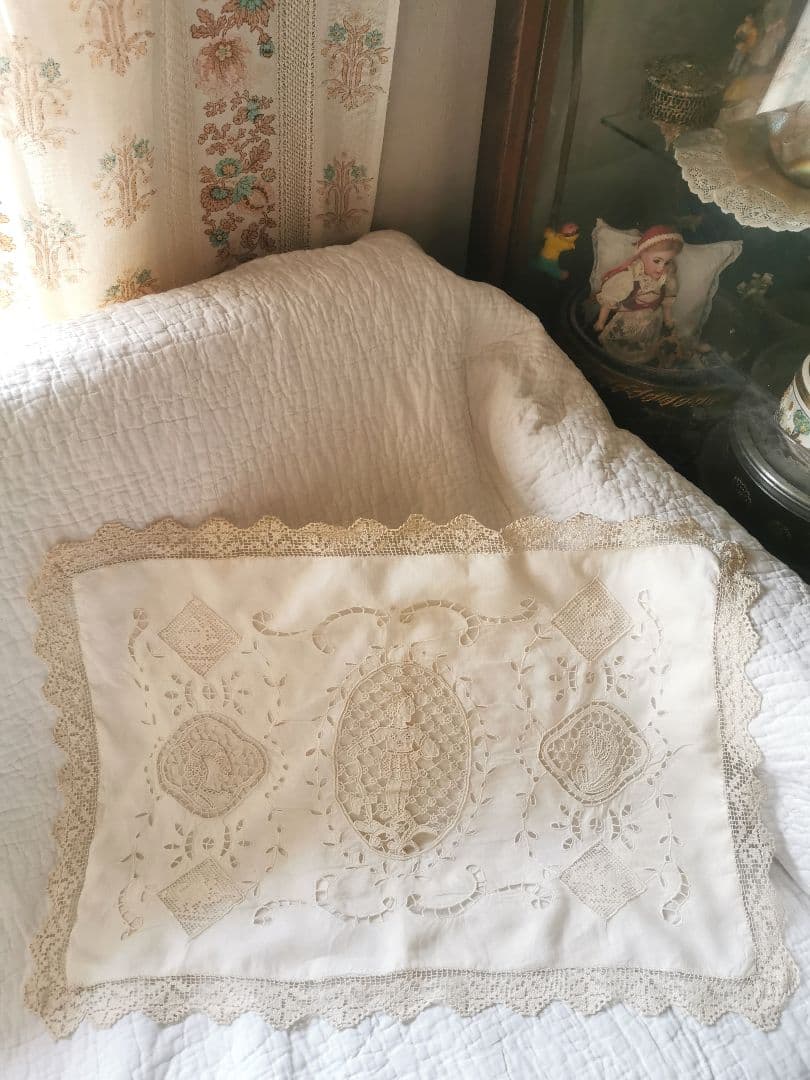 アンティーク ポワンドヴェニス 騎士と犬 ブラーノレース とろみクッションカバー