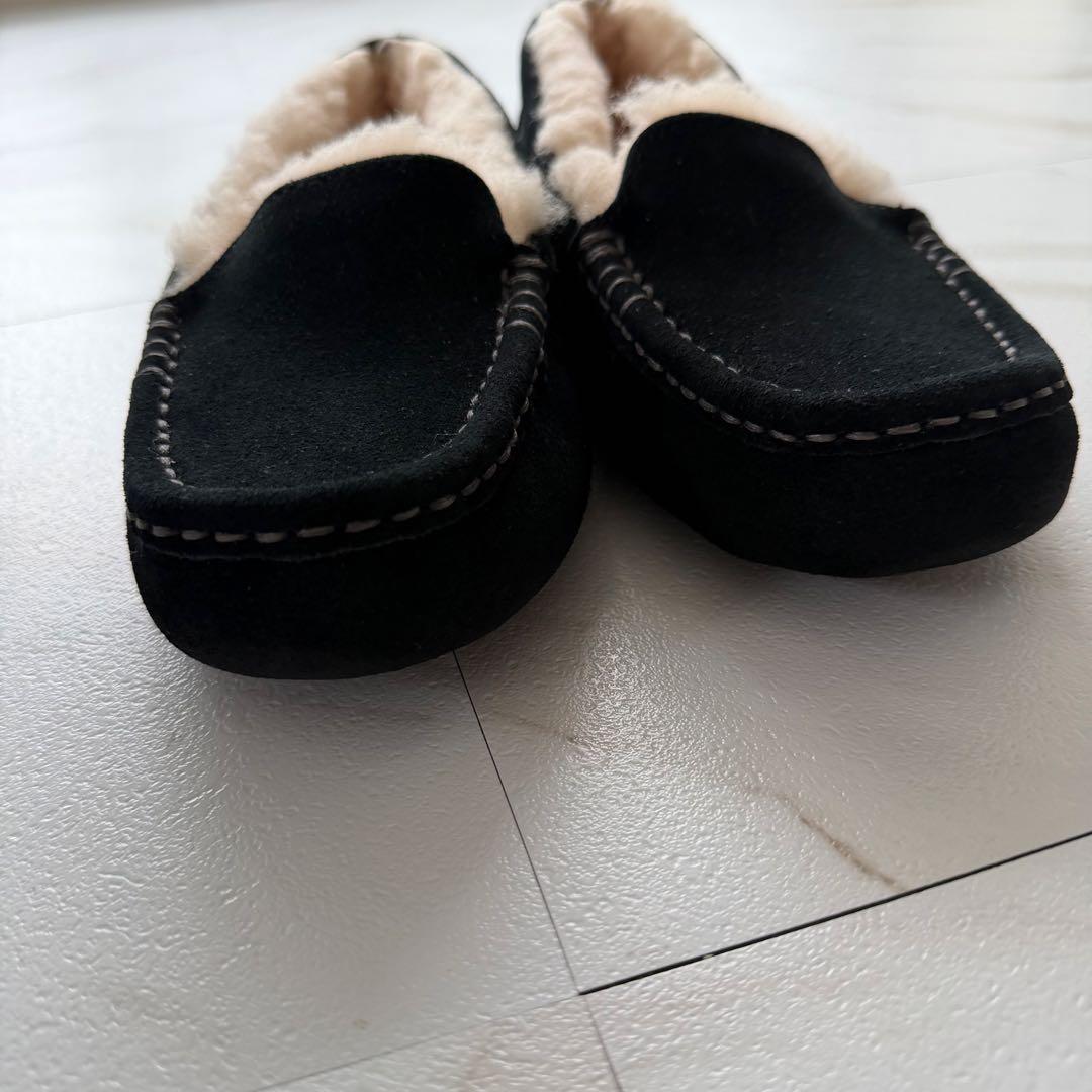 ✨試着✨極美品　アグ　正規品UGG ブラック モカシン　スリッポン　ローファー