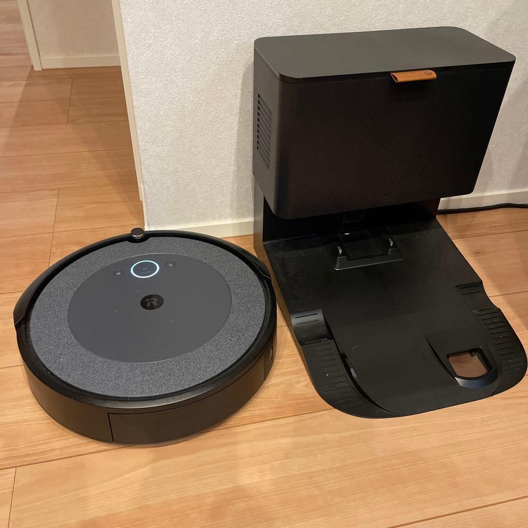 【早い者勝ち】アイロボット　ルンバ　ロボット掃除機 自動ゴミ収集機能付き i5+