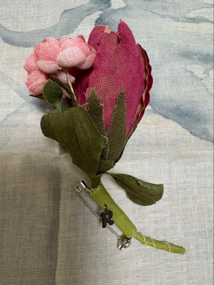 45R パトアッシュ コサージュ 人気完売 ブローチ 45rpm