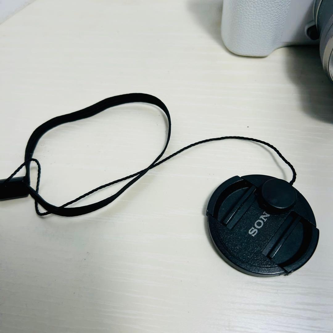 人気！ SONY α5100 ミラーレス一眼 E 16-50mm ホワイト