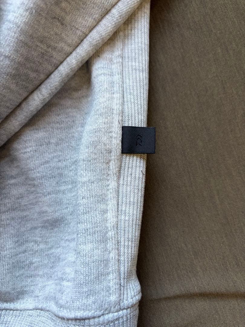 【美品】DAIWA PIER 39 TECH SWEAT グレー S タグ付き