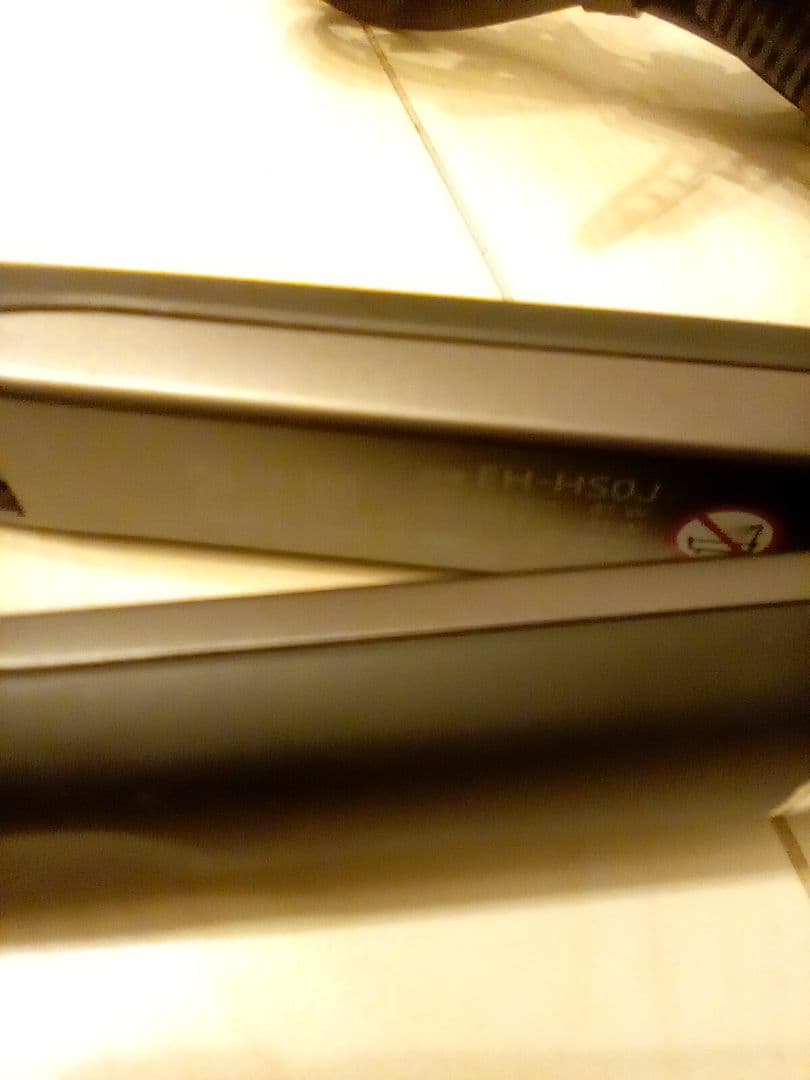 Panasonic ストレートアイロン EH-HS0J　ブラック