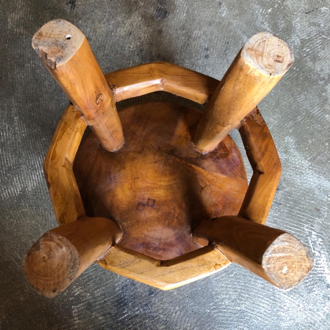 チーク材　木製 丸型スツール　ハンドメイド風　ナチュラル　北欧風　ティスプレイ