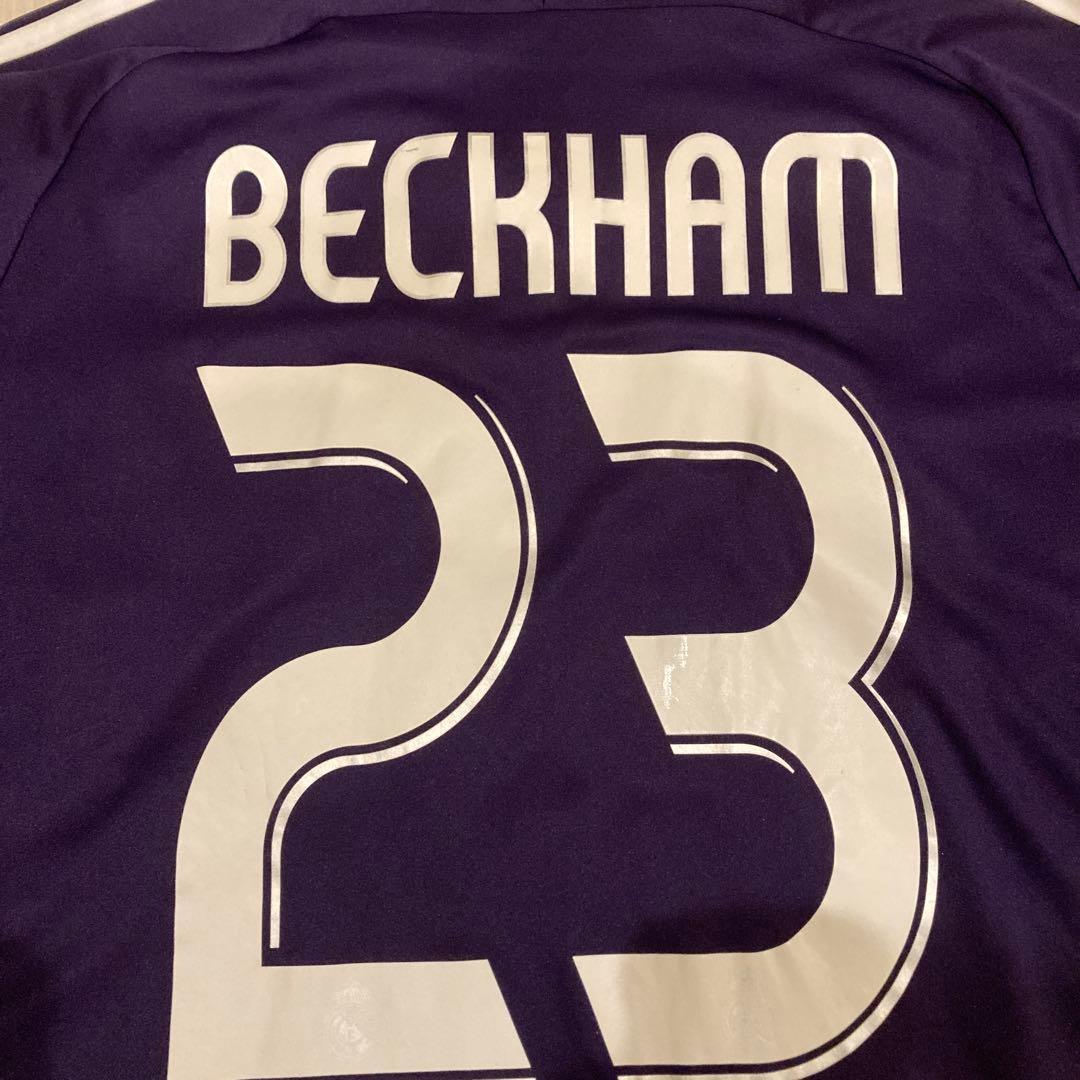 ベッカムネーム入り　レアル・マドリードユニフォーム