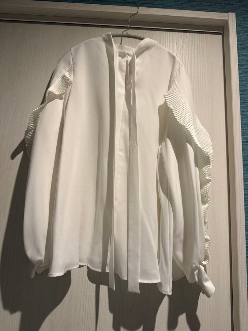 初売り！【anana】袖プリーツデザインジョーゼット２WAYブラウス