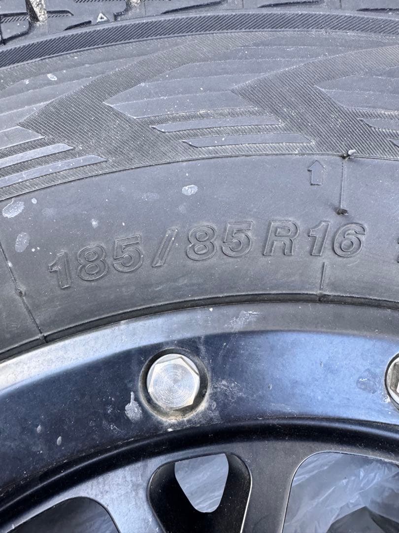 ジムニー　185/85R/16 LT GO75 YOKOHAMA　アイスガード