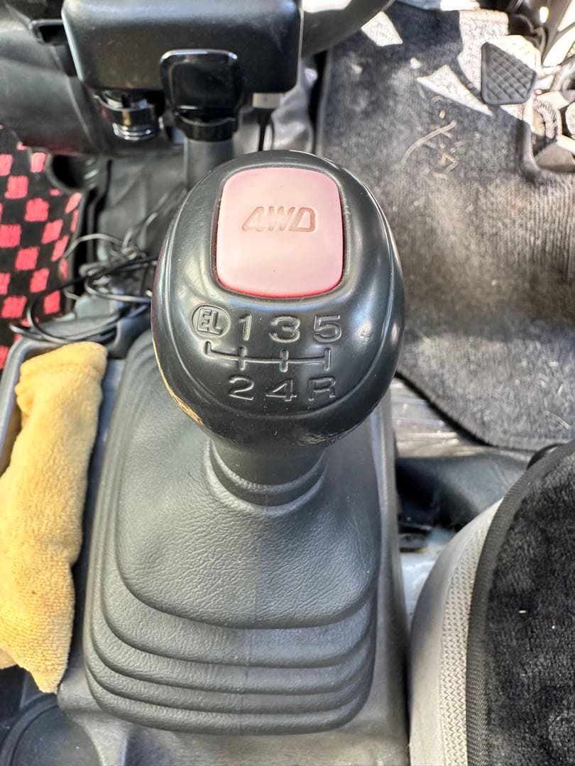 スバル　サンバー　軽トラ　4WD 112,000km(タイベル交換済み)