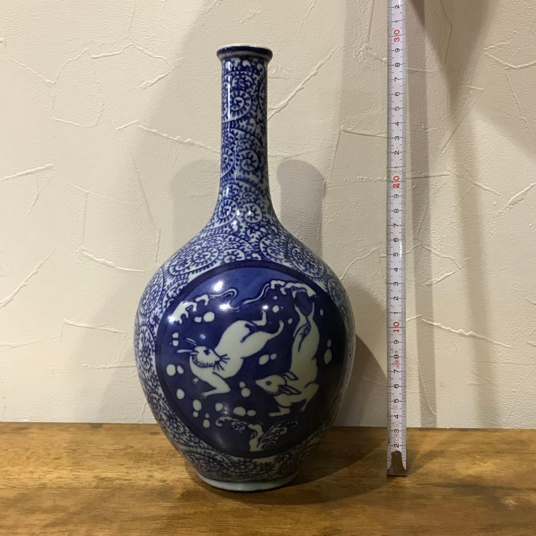 染付　タコ唐草　うさぎ