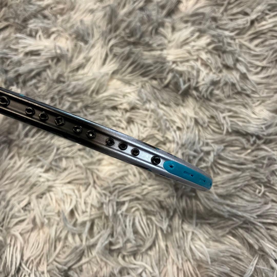 【美品】アストロクス88D PRO バドミントンラケット 4UG5