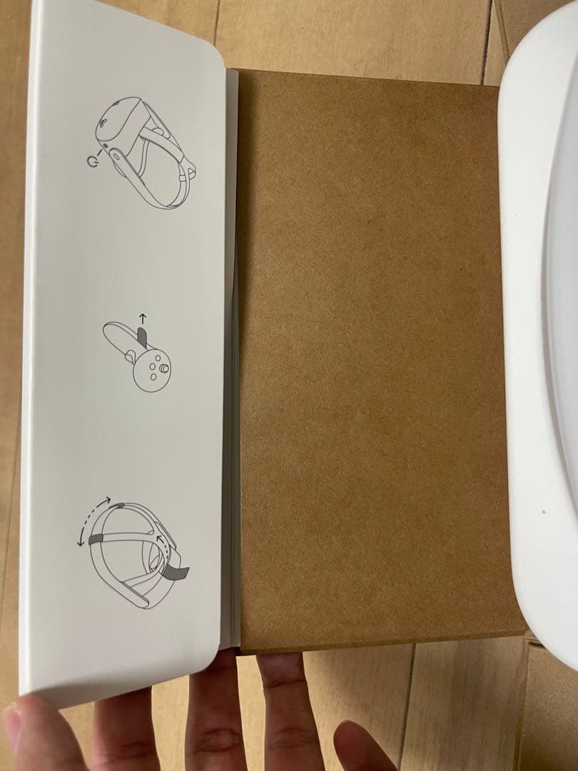 本日到着 ほぼ新品 Quest 3S 128GB 特典未使用付属品未開封