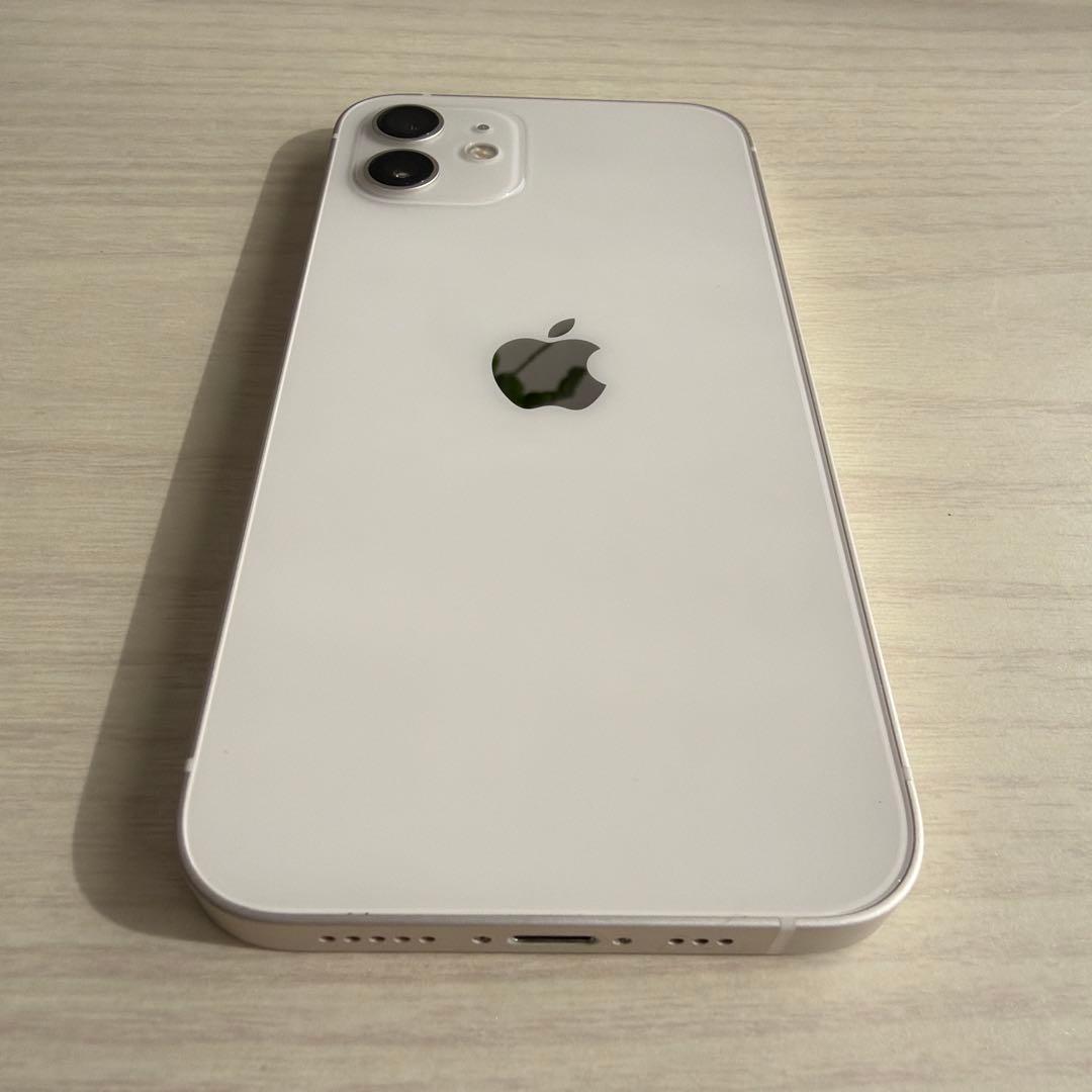 iPhone 12 ホワイト 64GB 本体 充電ケーブル付