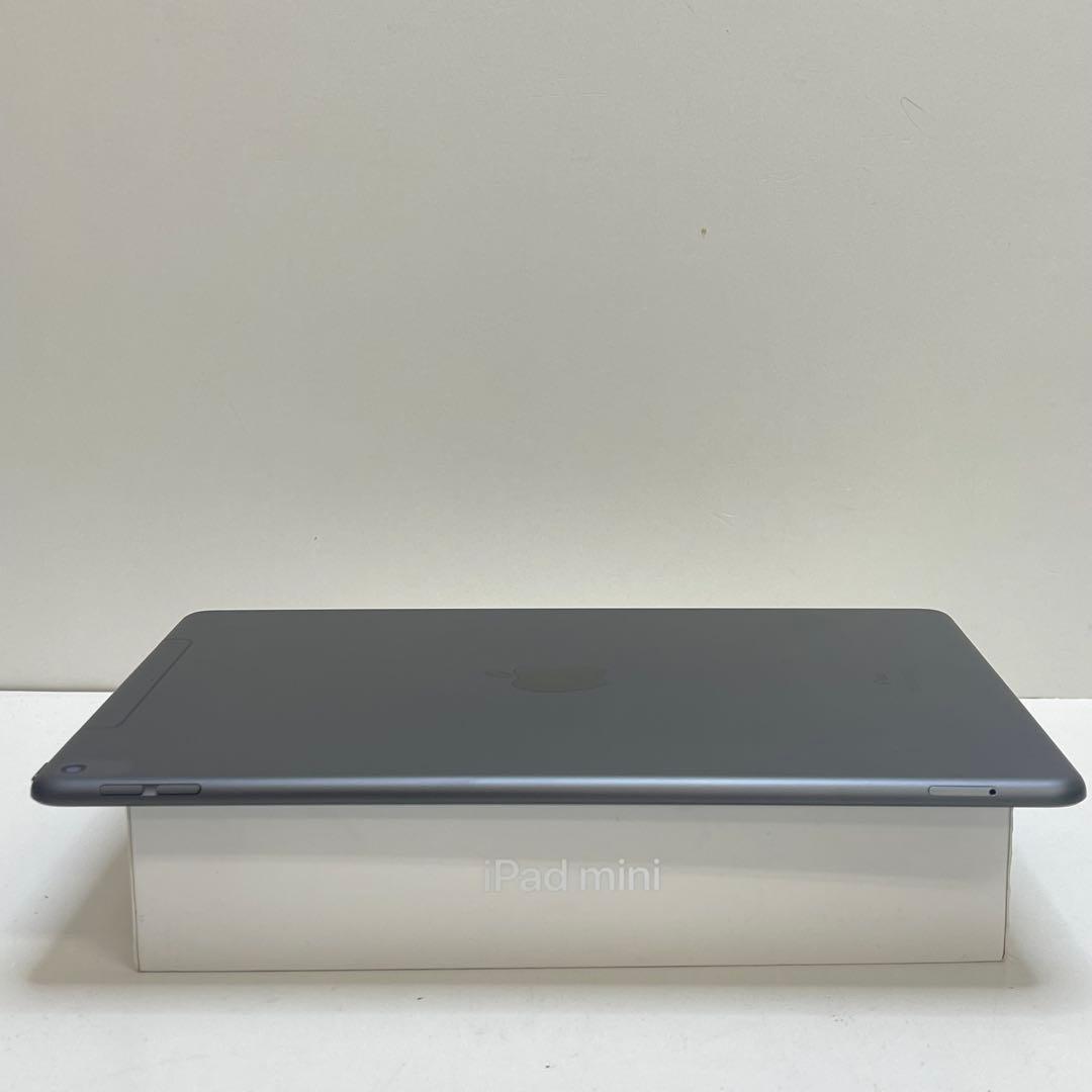 iPad Air 第3世代 64Gb Wi-Fi + Cellular 97%