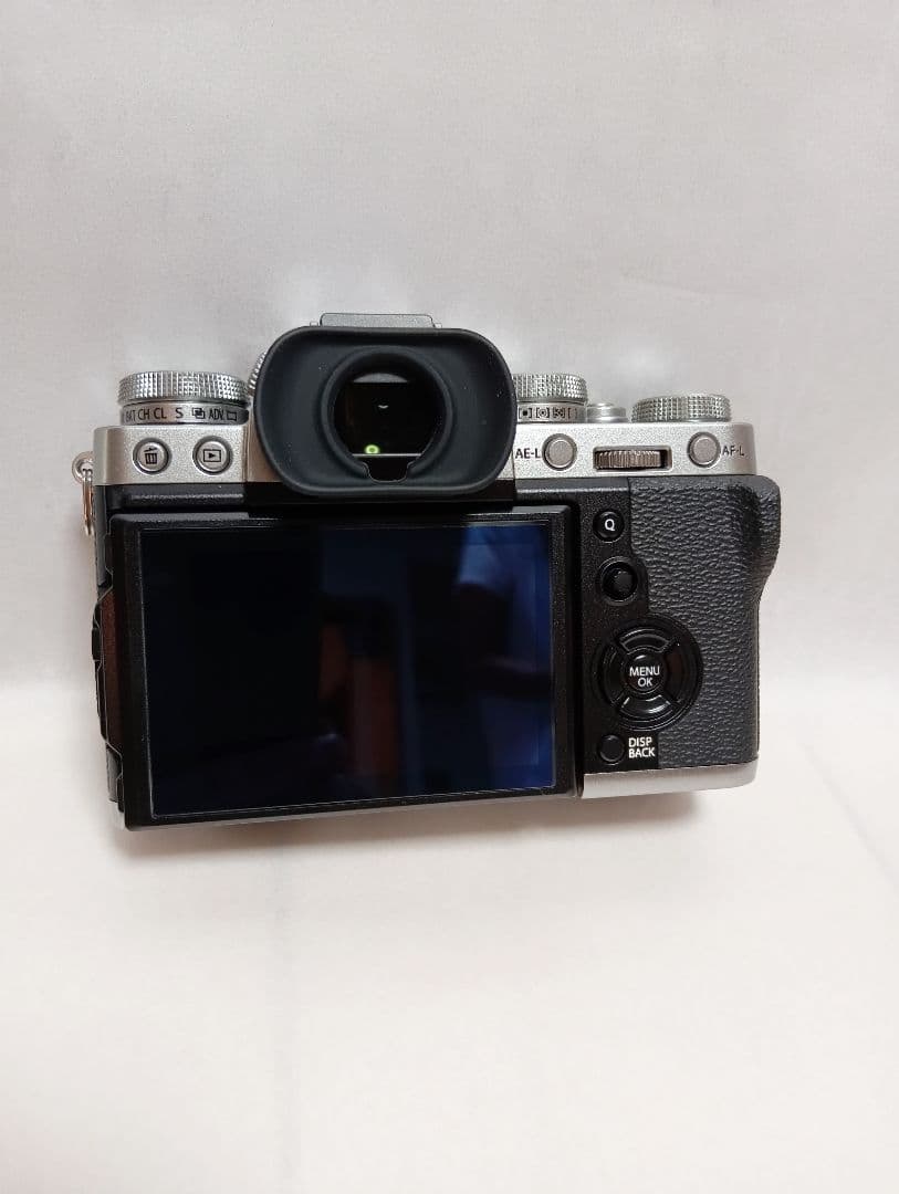 美 品 FUJIFILM X-T3 シルバー 本体 バッテリー2個付き