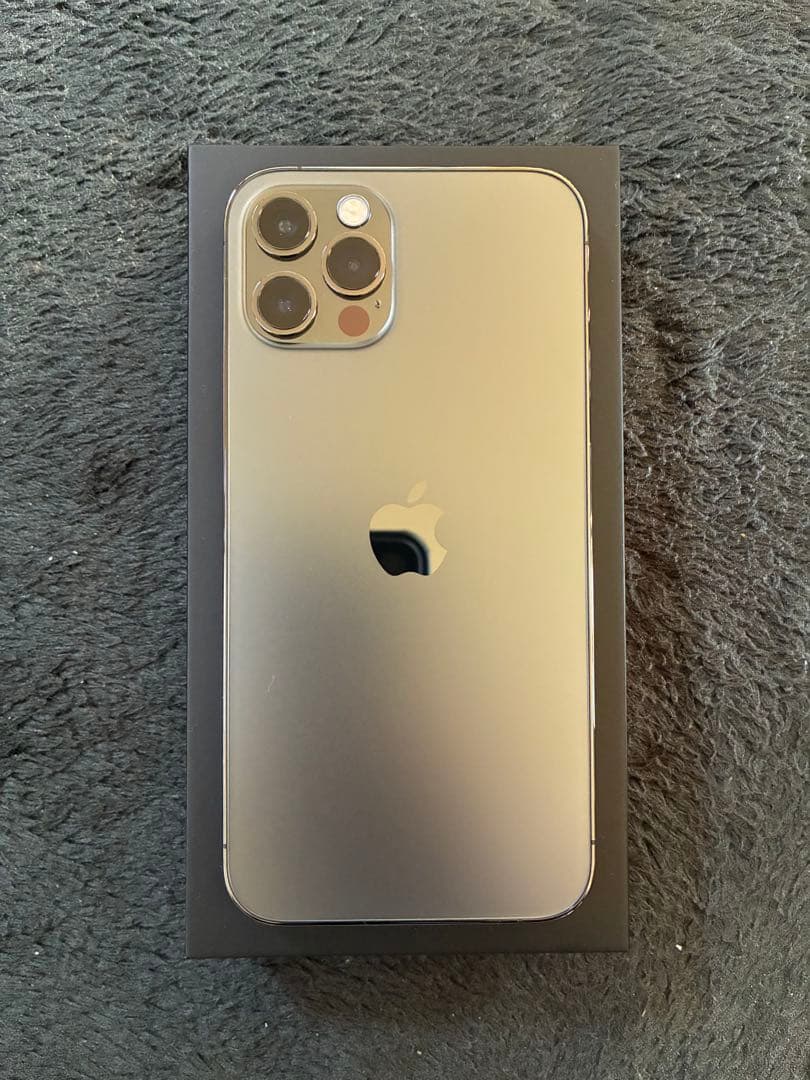 ★極上☆香港版iPhone12Proグラファイト128GB A2408デュアルS