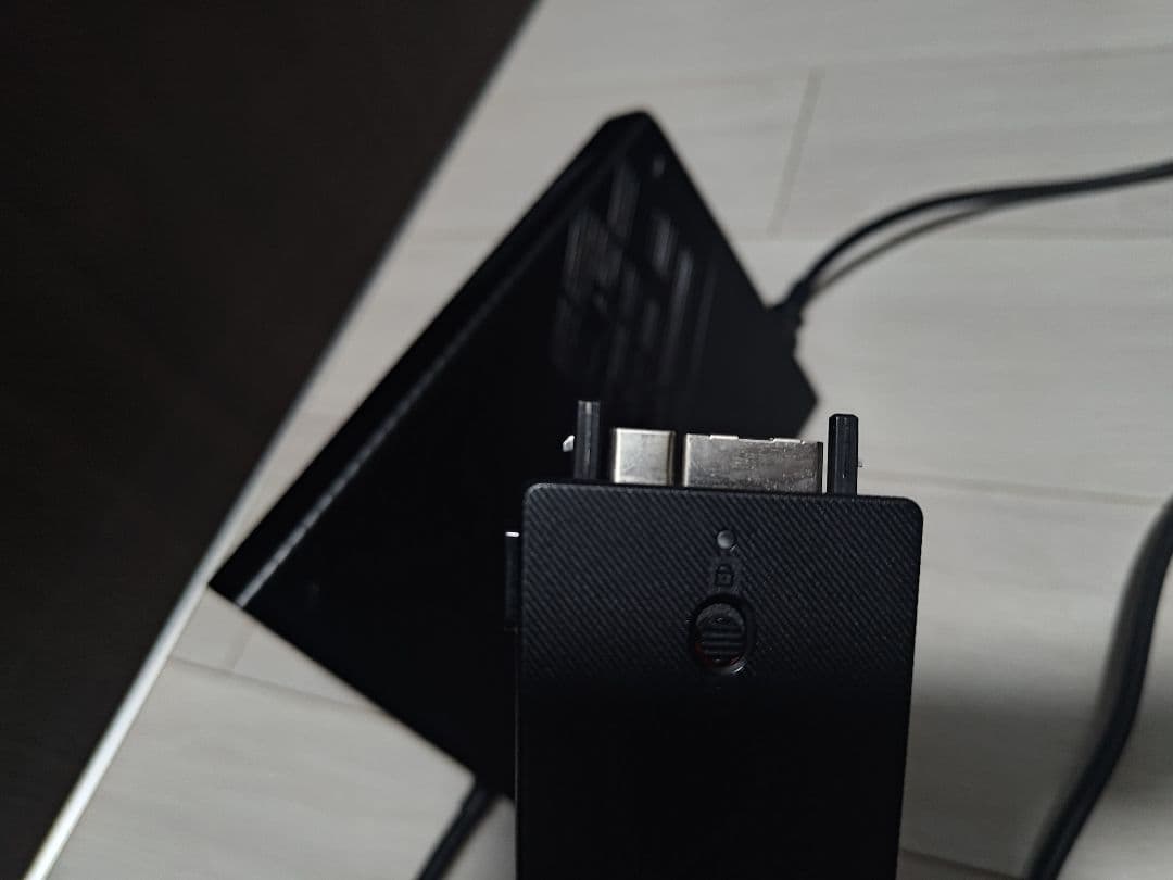 ROG XG Mobile GC31 RTX3080 端子の爪正常 外付けGPU