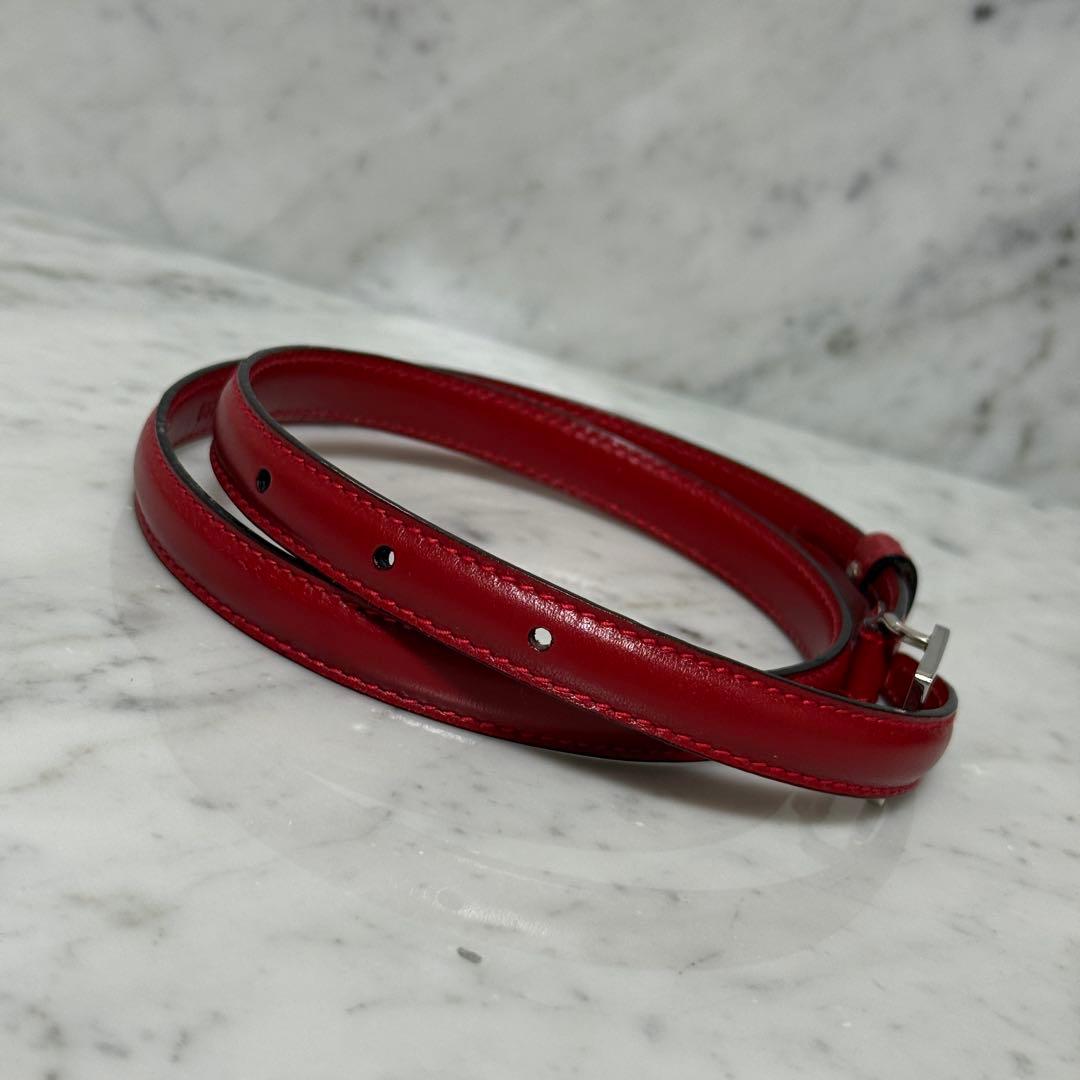 美品 GUCCI グッチ ベルト 細ベルト レッド 赤 G ロゴ 銀 シンプル