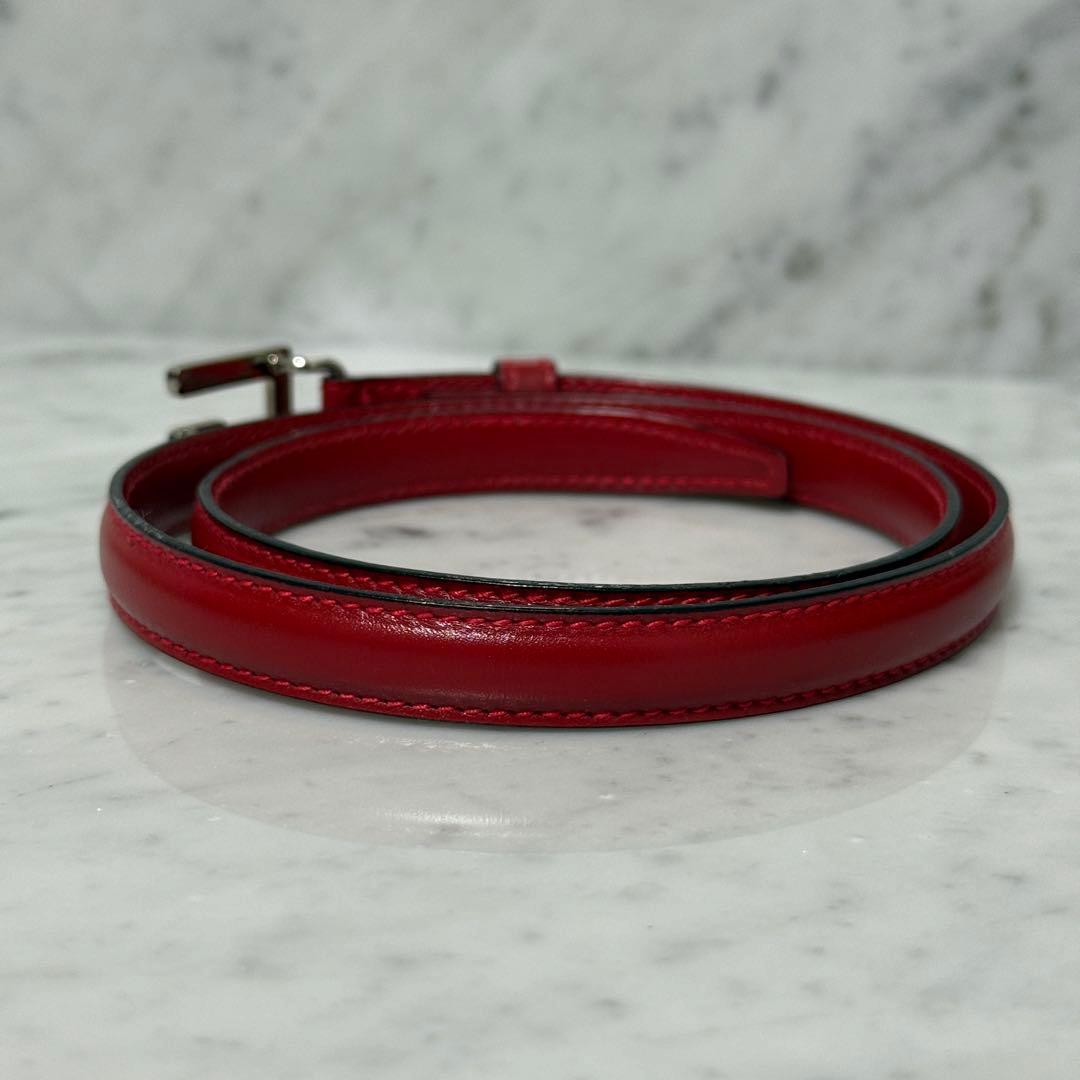 美品 GUCCI グッチ ベルト 細ベルト レッド 赤 G ロゴ 銀 シンプル