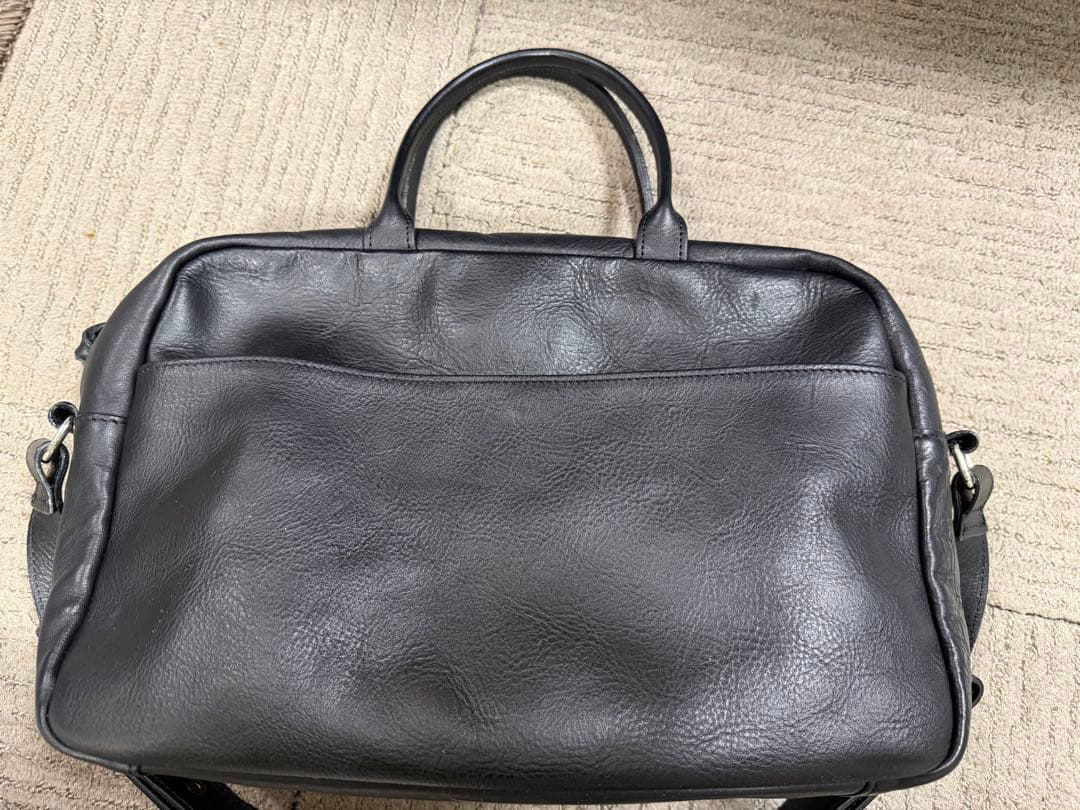 マドリガル　おかかえバッグ ブラックレザー ビジネスバッグ