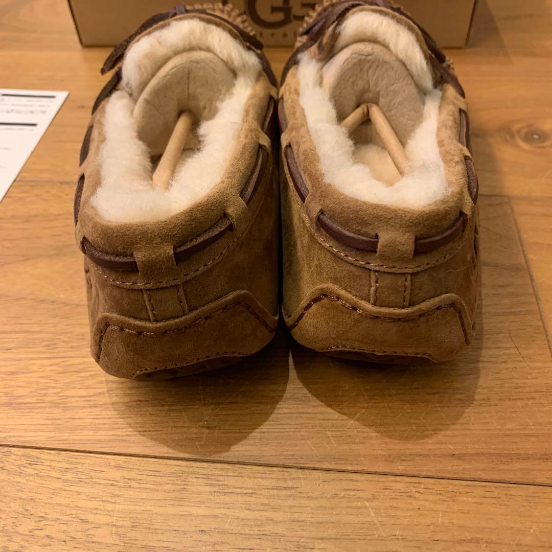 UGG モカシン 24cm 新品未使用　アグ　W DAKOTA