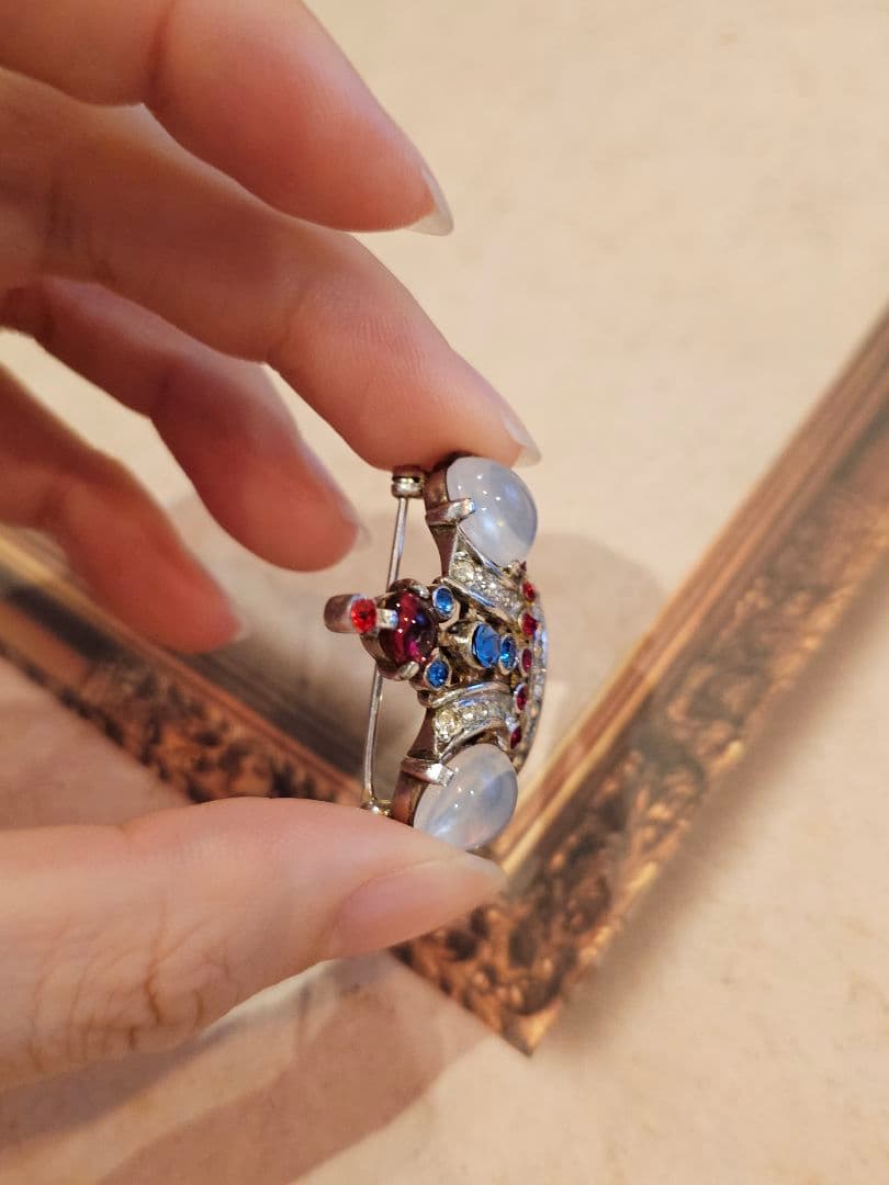 トリファリ TRIFARI クラウン 王冠 ブローチ