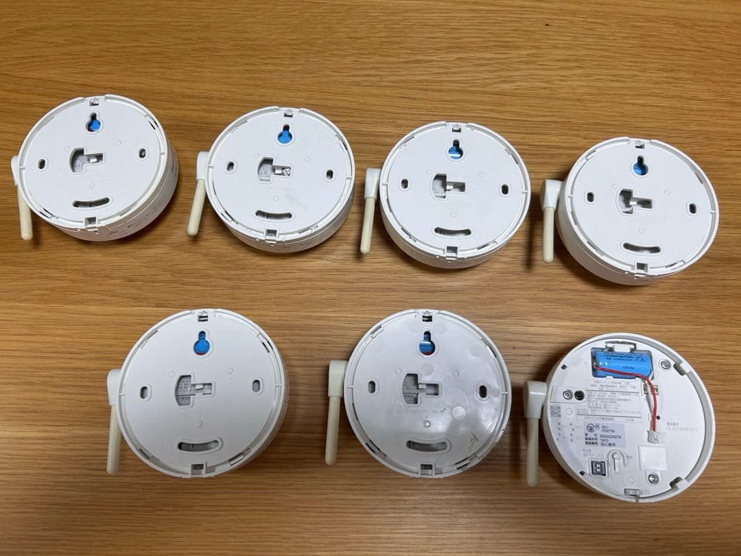 パナソニック 特定小規模施設用 火災警報器 親器1台・子器6台 計7台セット