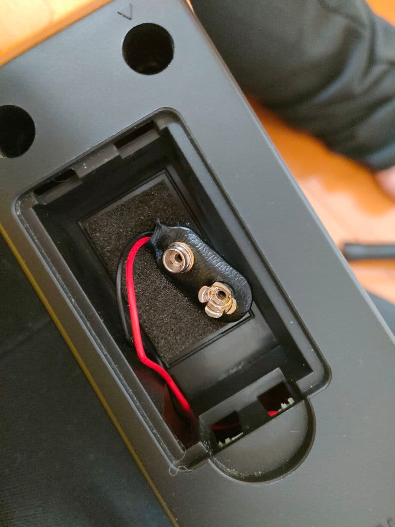 美品サイレントギターYAMAHA SLG100N 純正ケースACアダプタ付き