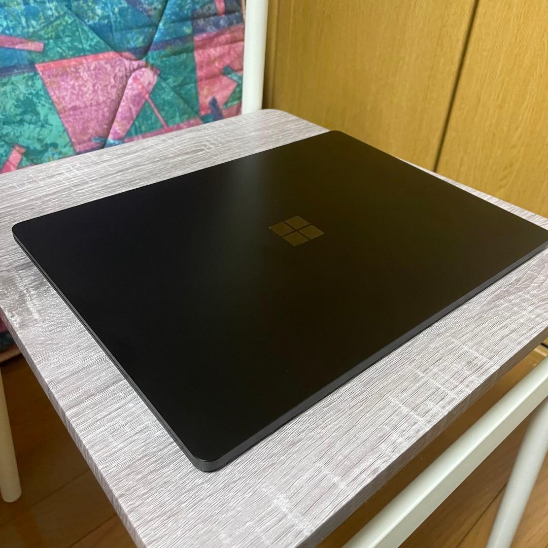 かつ　Surface Laptop 4 Model 第11世代 475GB
